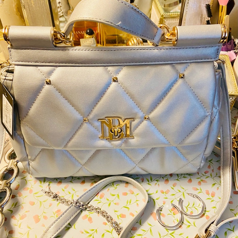 Badgley Mischka Diamonds ,quilted Handbag